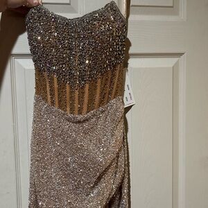Elegant Sequin Embellished Prom Dress